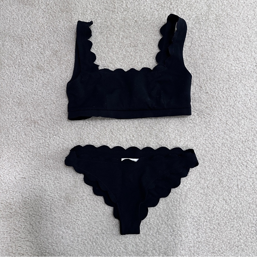 Marysia Swim Black Scalloped Ribbed Bikini Set